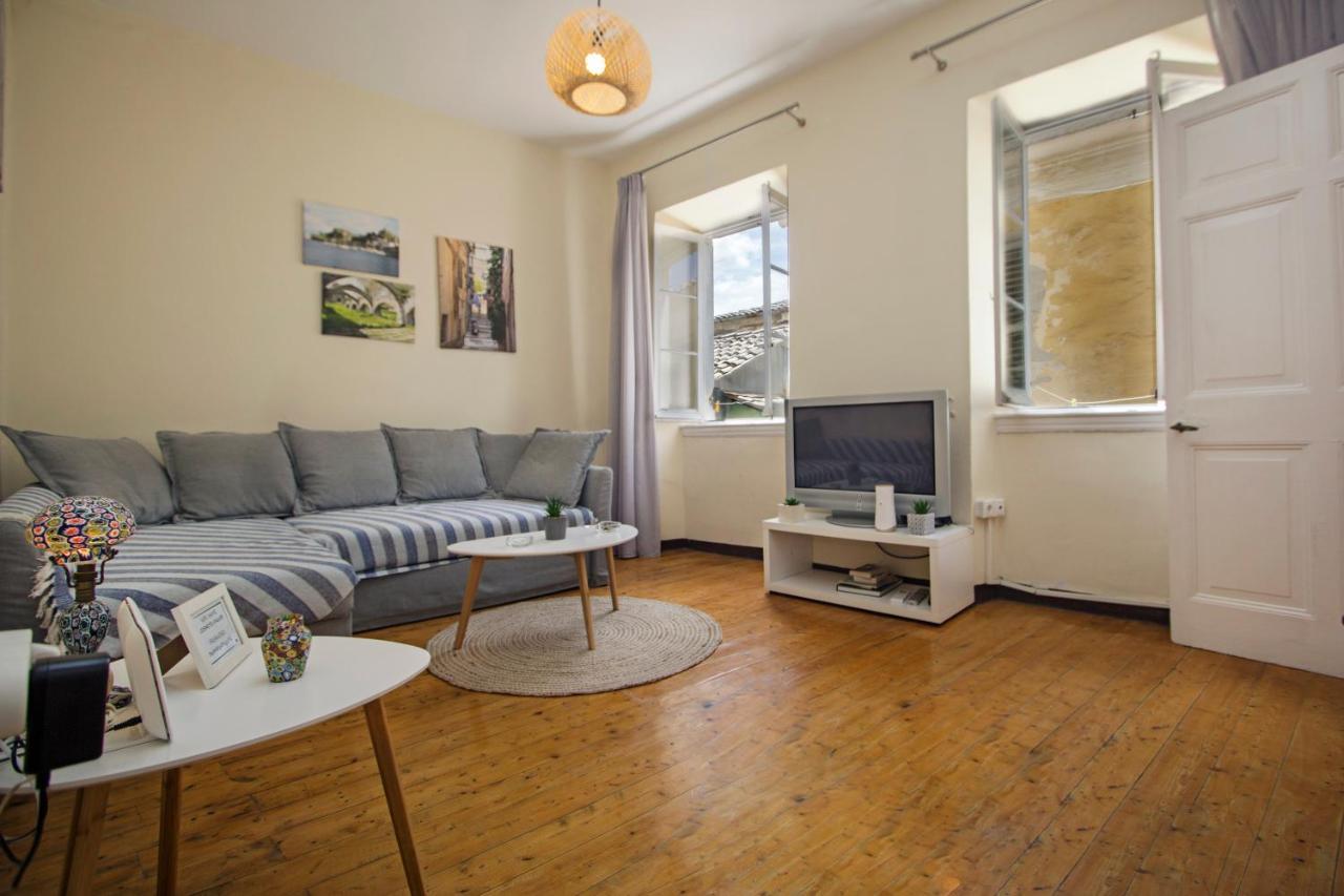 Downtown Apt At Filellinon Corfu  Екстер'єр фото