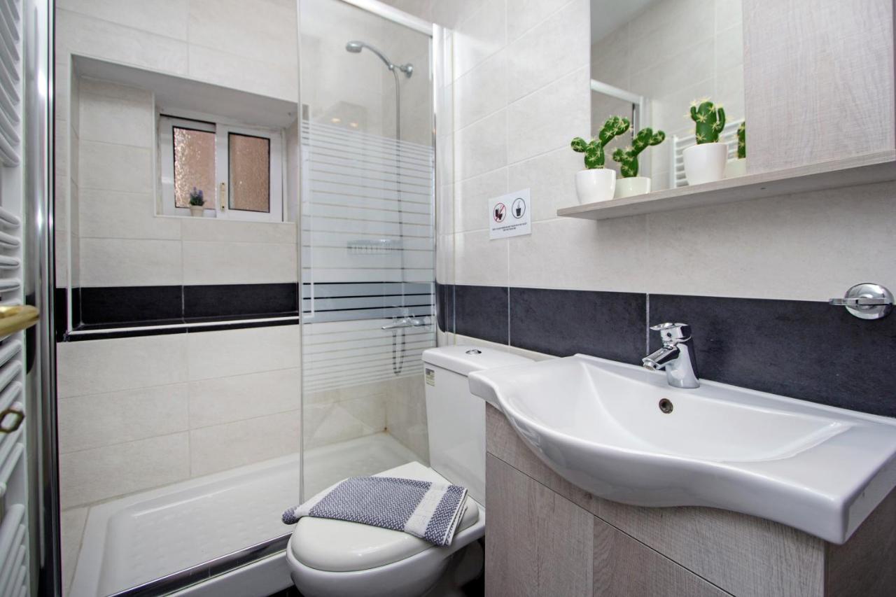 Downtown Apt At Filellinon Corfu  Екстер'єр фото